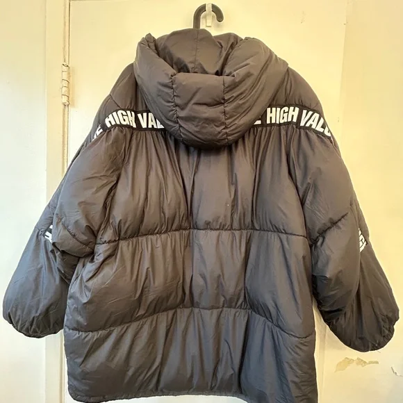 Zara Oversized Black Puffer Jacket - Picture 2 of 10